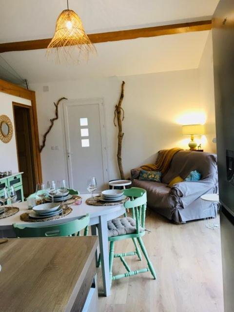 Cottage Combet Gite Climatise Avec Jacuzzi Marsanne Exterior photo
